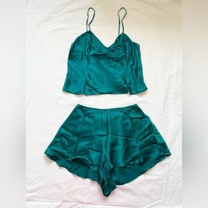 Vintage Y2K Victoria’s Secret Silk Set Cami Shorts XS Green Twee Flouncy
